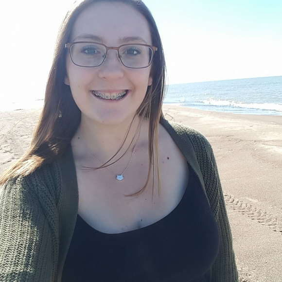 Meet your Posher, Jayme - Picture 1 of 1